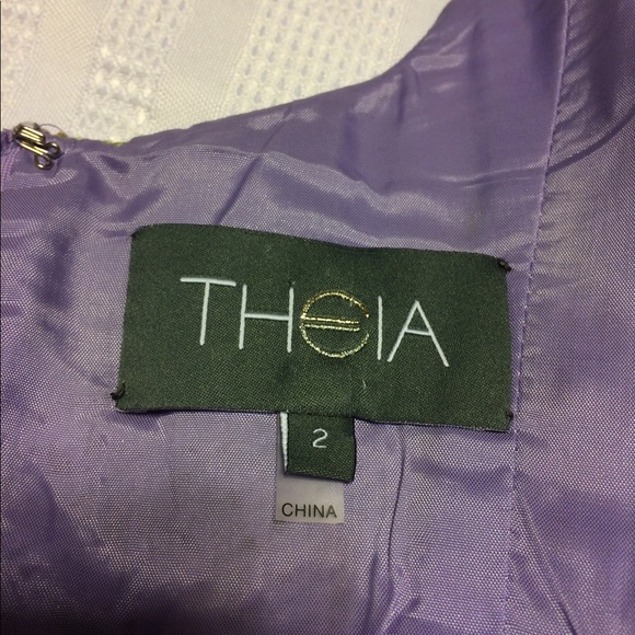 THEIA knee length Cocktail dress.  size - 2 - Picture 8 of 8